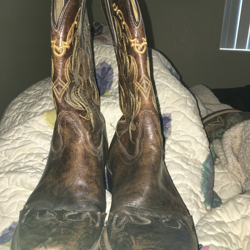 Tony Lamas Boots